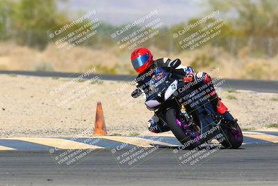 media/Mar-28-2022-Superbike Trackdays (Mon) [[b8603d0f67]]/Open Track Time/Turn 7/